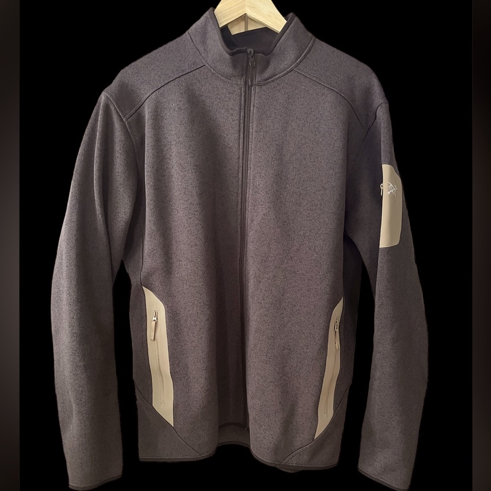 Arc’Teryx Covert cardigan